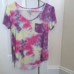 hollister tie die shirt